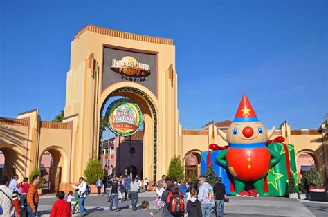 5 Cheapest Times To Visit Universal Studios