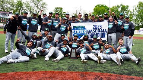 5 Facts About Point Park University Baseball