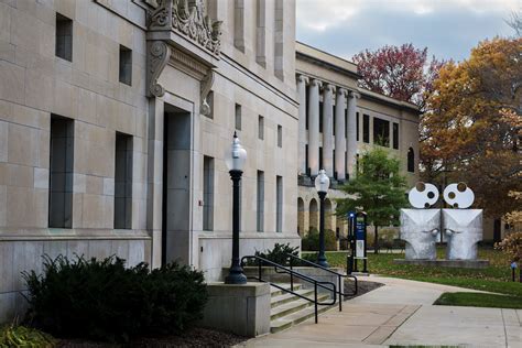 5 Must-Know Facts About Cartwright Hall Kent State