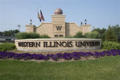 5 Scholarships At Western Illinois University