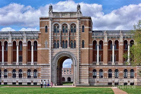 5 Things About Lovett Hall Rice University