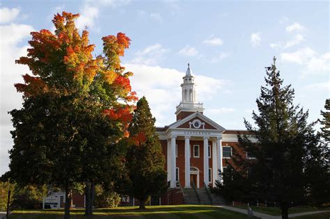 5 Ways Castleton University Library Supports Student Success