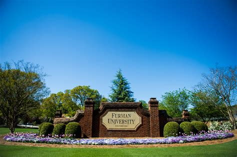 5 Ways Furman University Leans Conservative