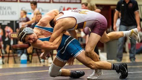 5 Ways Keiser University Wrestling Dominates The Mat