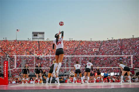 5 Ways Nebraska Wesleyan University Excels In Volleyball