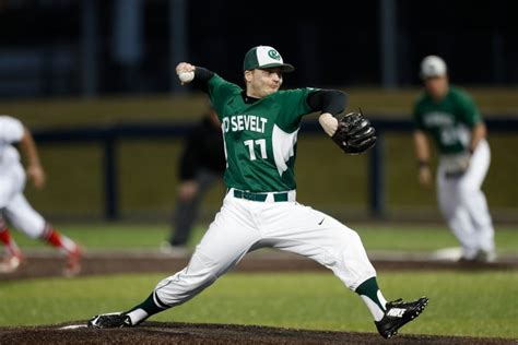 5 Ways Roosevelt University Dominates Baseball