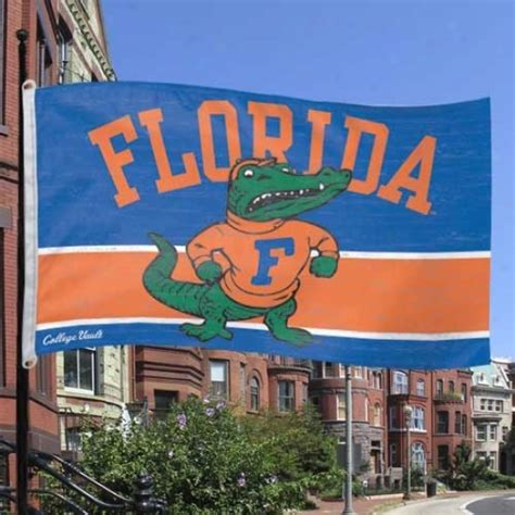 5 Ways To Fly Your University Of Florida Flag