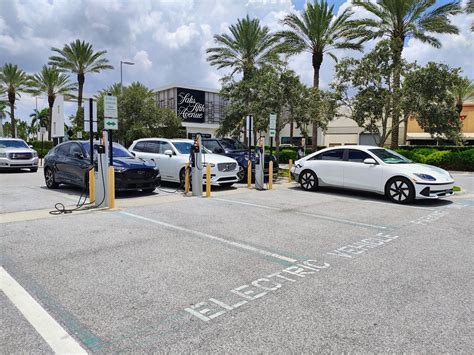 5 Ways To Master University Town Center Parking