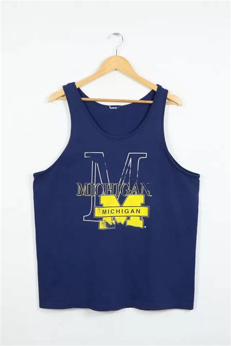 5 Ways To Rep University Of Michigan With Tank Tops