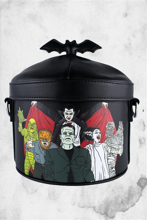 5 Ways To Rock A Universal Monsters Purse