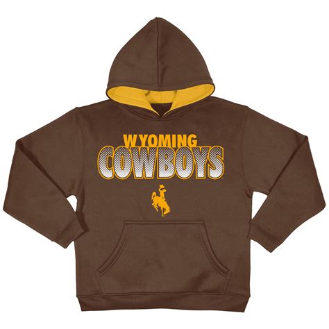 5 Ways To Rock A University Of Wyoming Sweatshirt