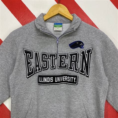 5 Ways To Rock An Eastern Illinois University Sweatshirt