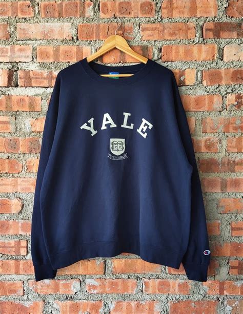 5 Ways To Style A Yale University Jumper