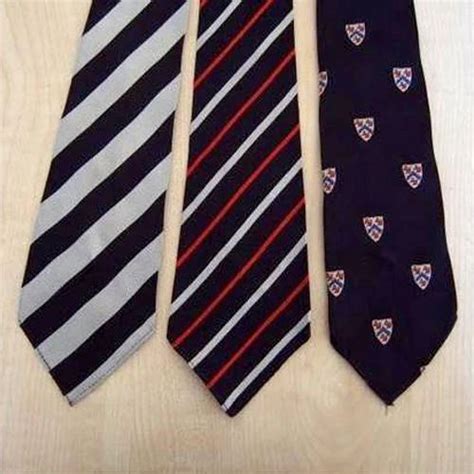 5 Ways To Wear Columbia University Tie