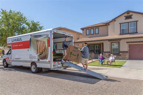 5 Ways U-Haul University Supports Moving Industry Professionals