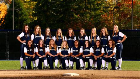 5 Ways Wwu Softball Dominates The Field