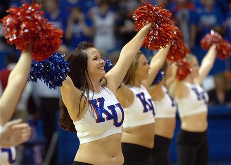 6 Ways Ku Dance Team Dominates The Floor