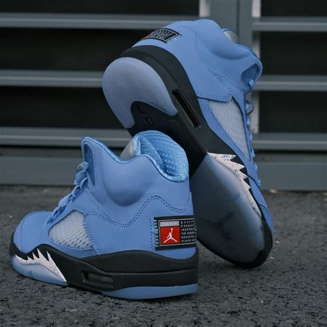 6 Ways To Cop University Blue 14 Jordans