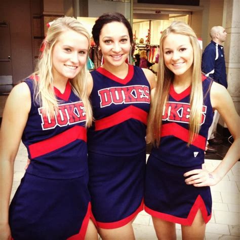 6 Ways To Join Duquesne University Cheerleading Squad