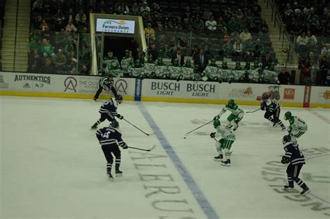 6 Ways University Of North Dakota Dominates Track