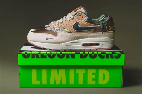 7 Facts About Air Max 1 87 University Of Oregon Pe