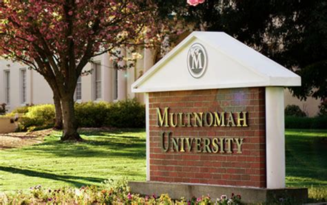 7 Notable Alumni From Multnomah University