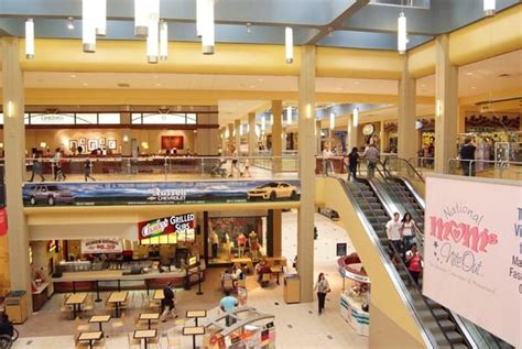 7 Reasons To Visit University Mall In Little Rock