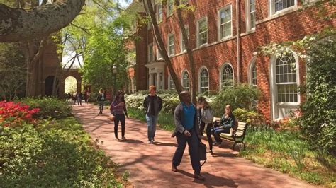 7 Scenic Elon University Campus Photos