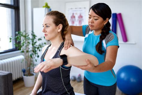 7 Ways Universal Physical Therapy Can Heal Your Body