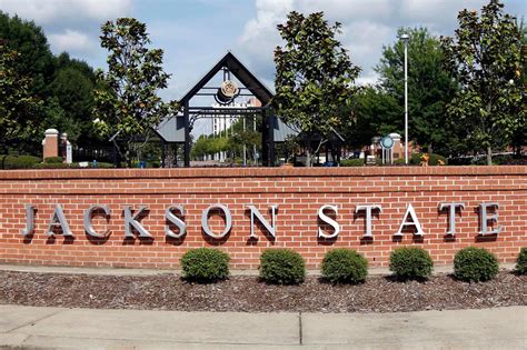 Apartments Near Jackson State University Campus