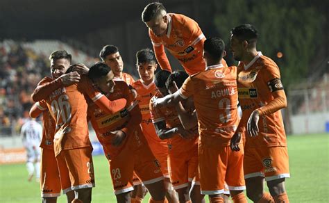 Cobresal Vs Universidad Catolica: Chilean Football Rivals Clash