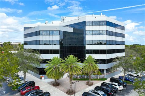 Coral Springs Office Space At 3111 N University Dr