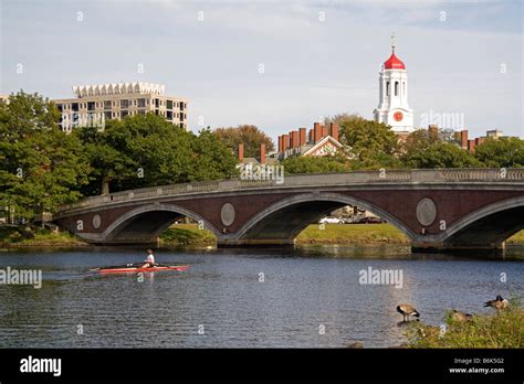 Discover Cambridge University Along The Charles River