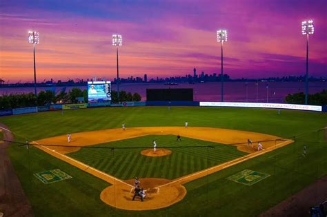 Discover Staten Island University Hospital Community Park