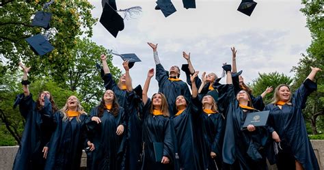 Elmhurst University Graduation