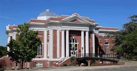 Experience Tuskegee University Tours And Rich History