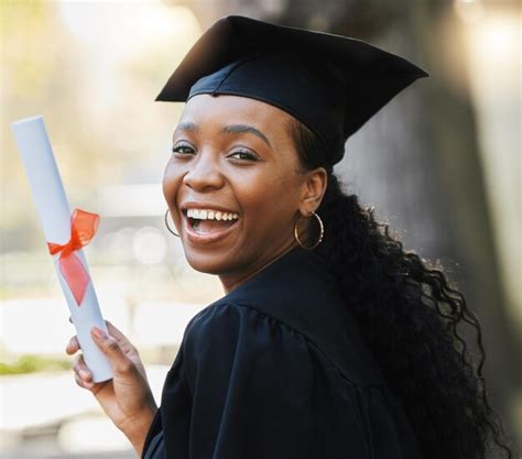 Hamline University Graduation: Celebrating Achievement And Success