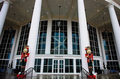 High Point University Christmas Lights Display