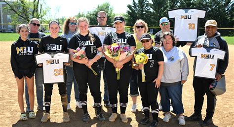 Mary Baldwin University Softball Team Overview