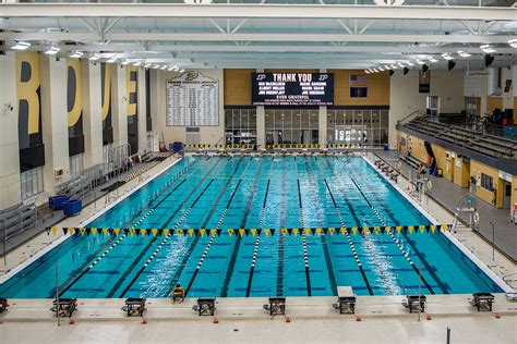 Monmouth University Swimming Pool Amenities And Facilities