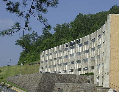 Morehead State University Dorms: Student Living Options