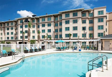 Orlando Hotels Near Universal With Free Shuttle Service