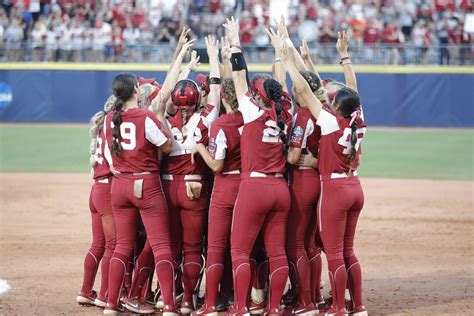 St Cloud State University Softball Team Wins Big