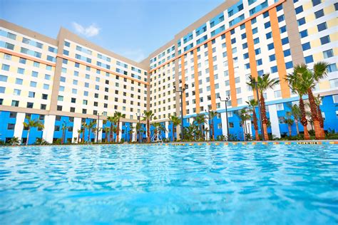 Top 10 Hotels Near Universal Studios With Shuttle