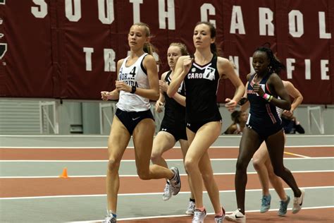 Unf Track And Field: Ospreys In Motion