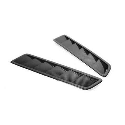 Universal Carbon Fiber Hood Vents For Enhanced Performance