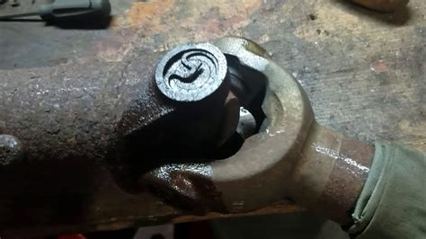 Universal Joint Failure: Sounds To Watch Out For