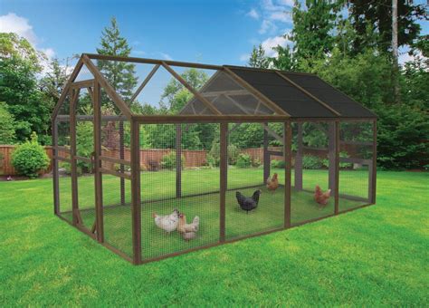 Universal Poultry Pen: The Ultimate Chicken Coop Solution