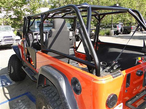 Universal Roll Cage Kit For Off-Road Vehicles